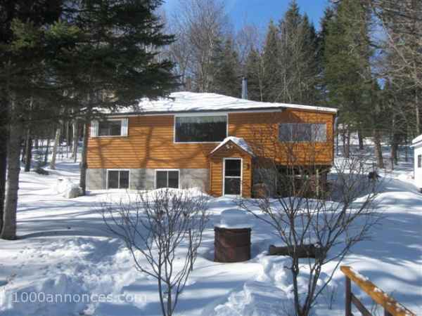 Chalet à louer à Entrelacs bord de lac.