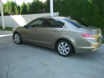 Automobile