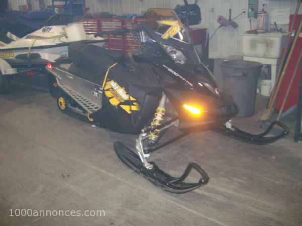 Bateaux, Motoneiges, Motomarines